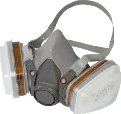 3M Atemschutz Halbmaske Mit Wechselfilter 6002C