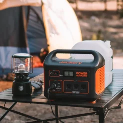 Jackery Explorer 1000 1002Wh 1000W Portable Powerstation -Vidailo Verkaufe 33c8ed744515c1c5810c887cd6587e28