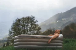 Tubble Royale Air Bath - Aufblasbare Badewanne Für Erwachsenen - Ambient Taupe -Vidailo Verkaufe 828a8a34a27d723de14400e2cafb6da2