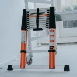 Batavia Giraffe Air Teleskopleiter 3,27 Mtr 24 Batavia Giraffe Air Teleskopleiter 3,27 Mtr -Vidailo Verkaufe d86ccd057168770d60cf605bb8dcf0f3