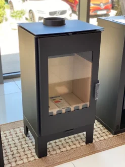 EEK A+ Kaminofen Mit Groß Sichtscheibe - Verso Ina L 7,5 KW